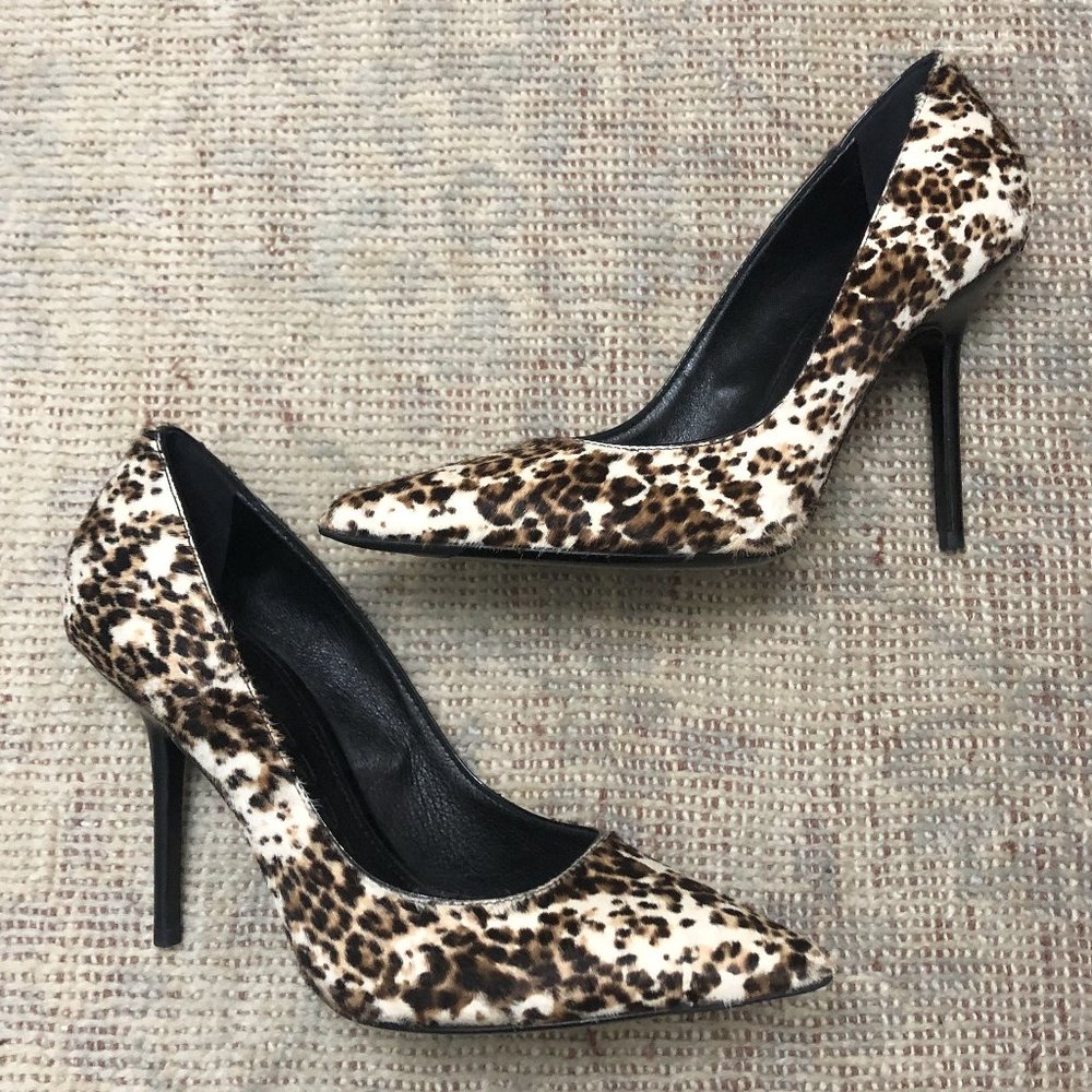 Burberry Pony 3 1/2 " Heel